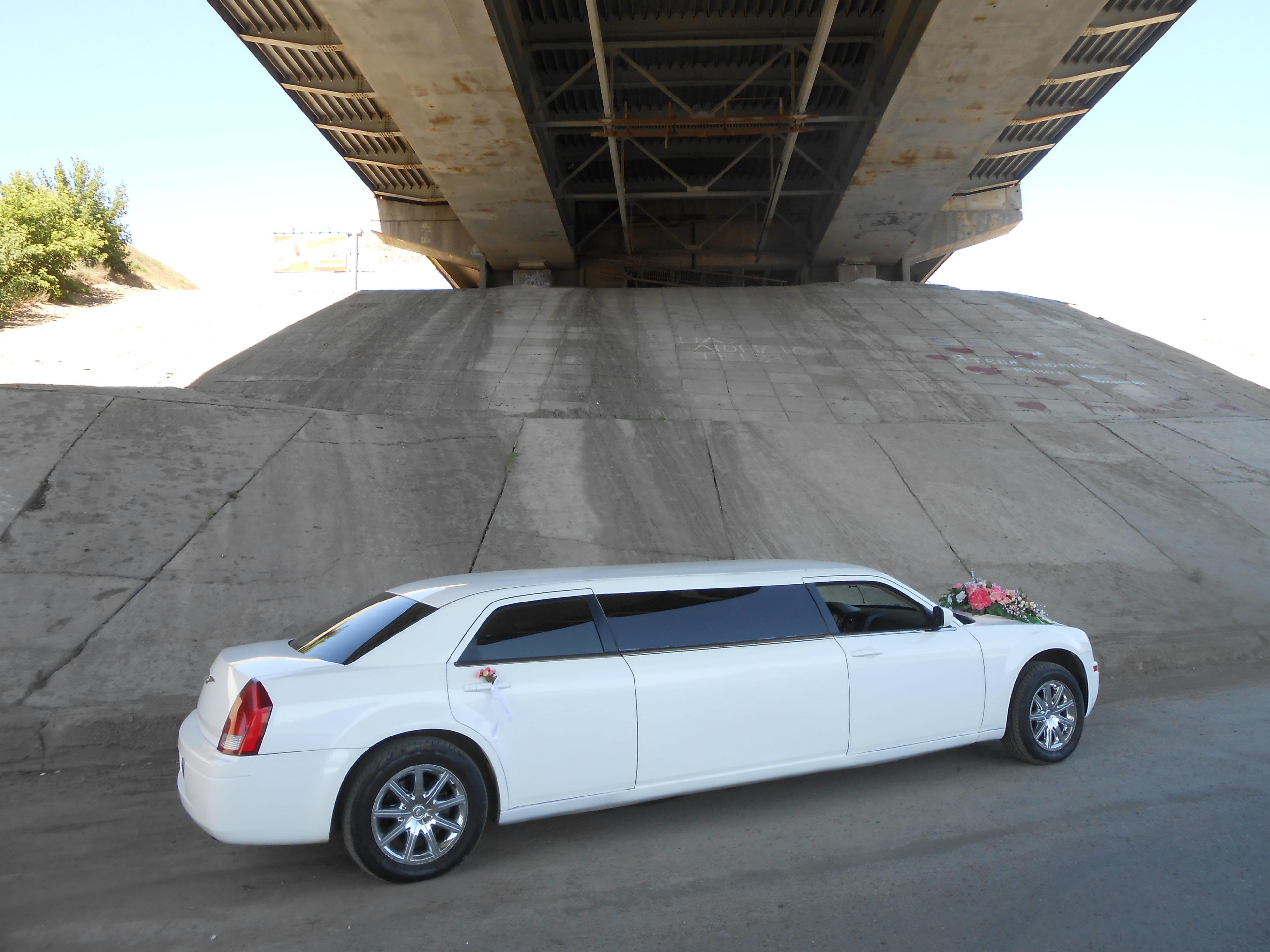 Chrysler 300c Р»РёРјСѓР·РёРЅ